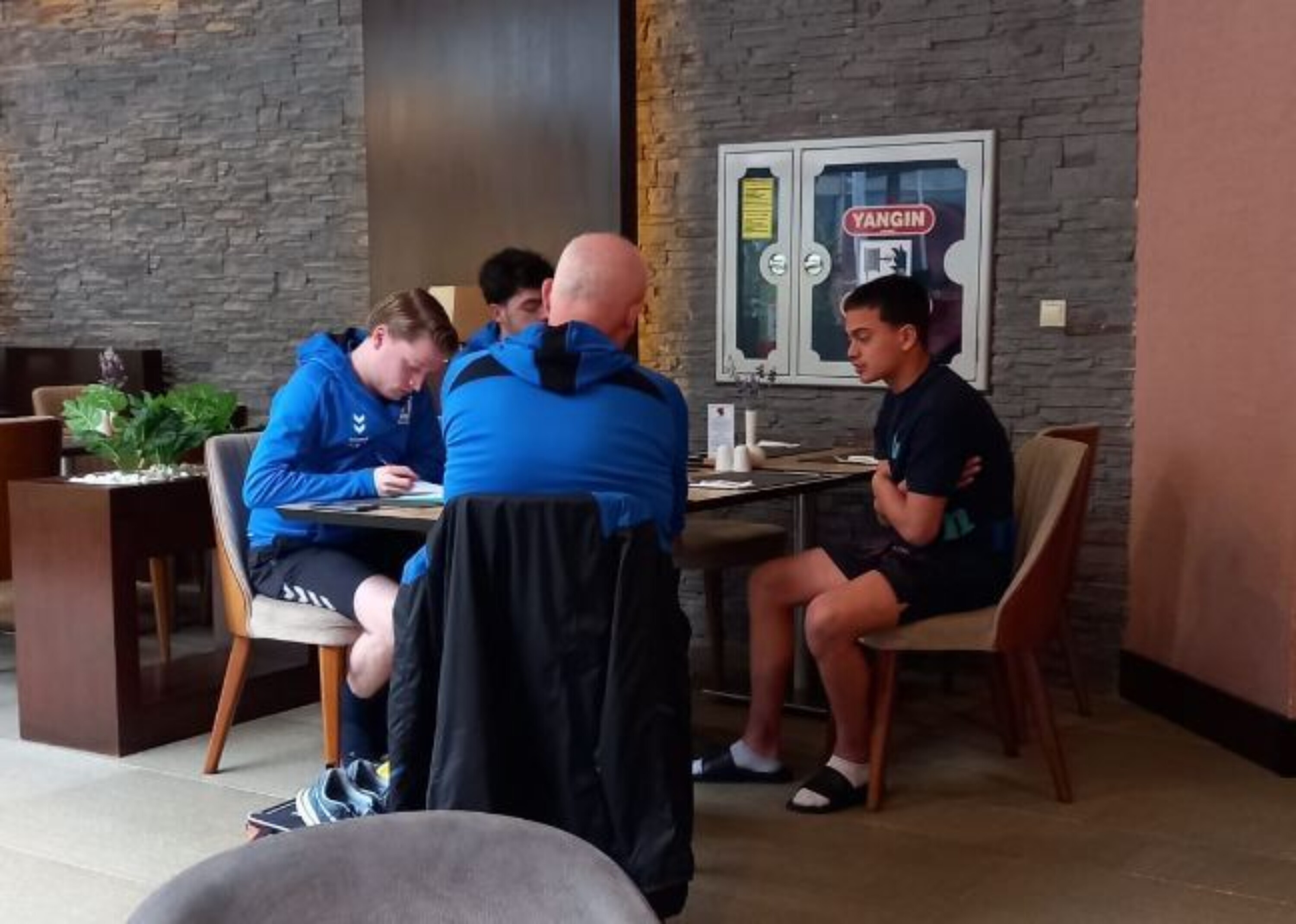 2026 01 08 11 38 09 Whats App